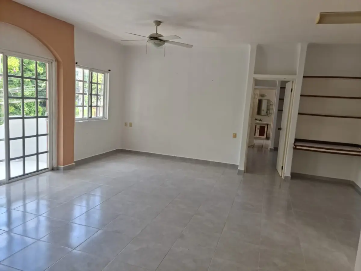 Edificio en venta en Calica, Solidaridad — foto 1 de 15