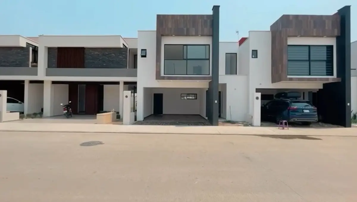 Casa en venta en El Country, Centro — foto 1 de 15