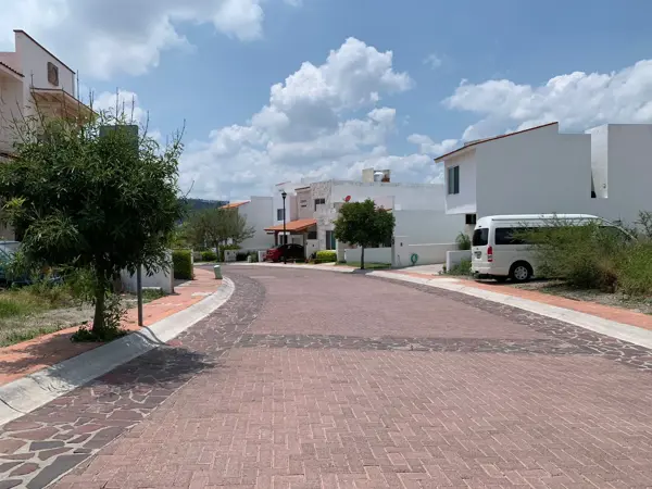 Casa en venta en Pedregal de Schoenstatt, Corregidora — foto 3 de 24
