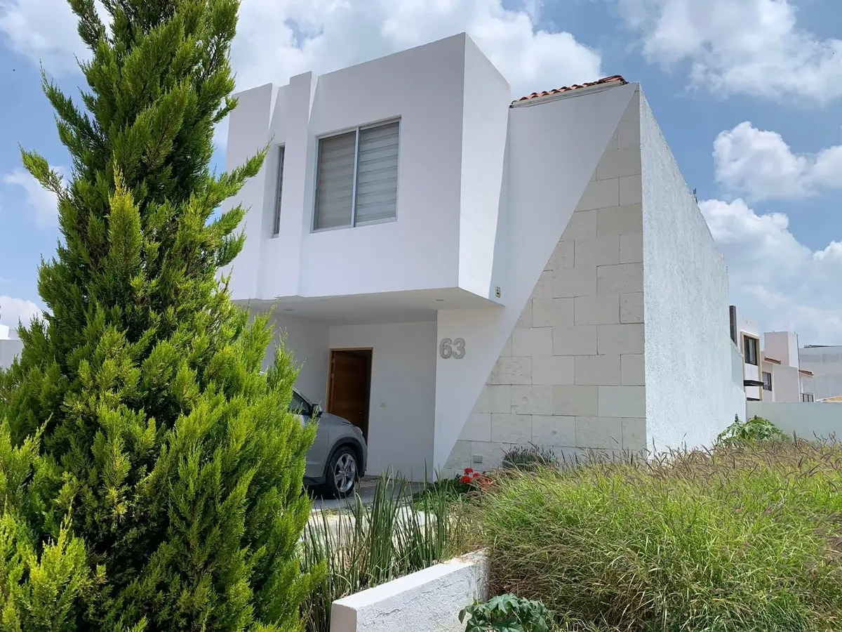 Casa en venta en Pedregal de Schoenstatt, Corregidora — foto 1 de 24