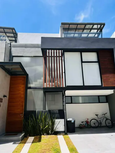 Casa en venta en Lomas de Angelópolis, San Andrés Cholula, Puebla