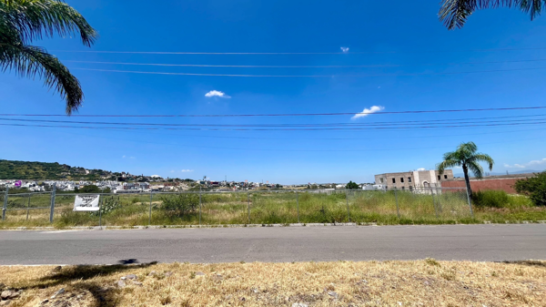 Terreno en renta en Los Olvera, Corregidora — foto 2 de 2