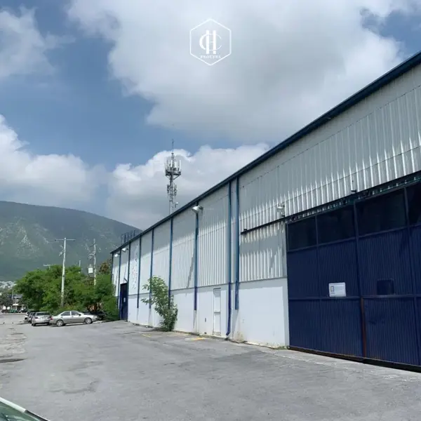 Bodega en venta en Celestino Gasca, General Escobedo — foto 2 de 7