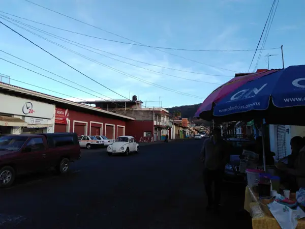 Local en renta en Ramon Farias, Uruapan — foto 3 de 4