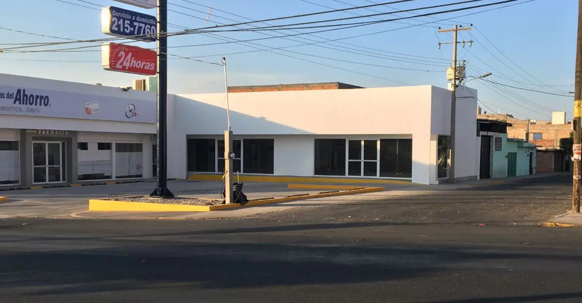 Local en renta en San Cayetano 3ra Secc, San Juan del Río — foto 1 de 2