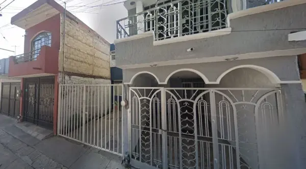 Casa en Paseos del Valle, Tlajomulco de Zúñiga, Jalisco