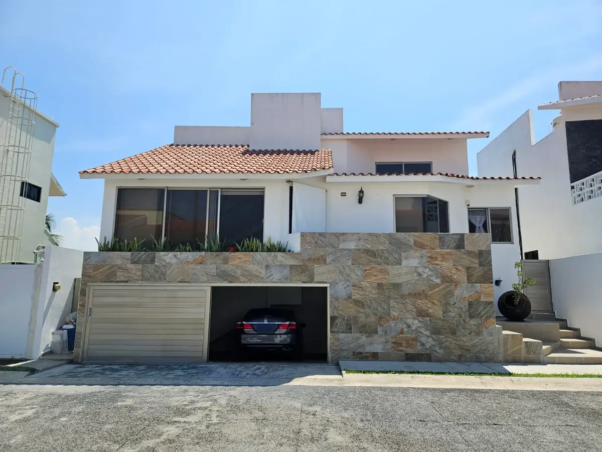 Casa en venta en El Sendero Residencial, Alvarado — foto 1 de 22