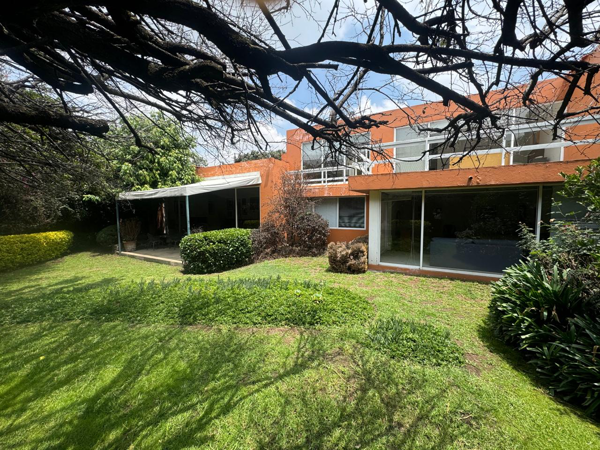 Casa en venta en Jardines del Pedregal, Álvaro Obregón, Ciudad de México Casa en venta en Jardines del Pedregal, Álvaro Obregón, Ciudad de México