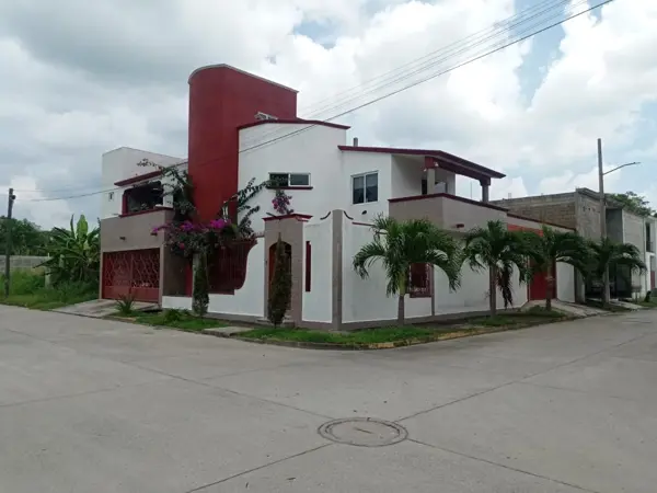 Casa en venta en Playa Azul, Cunduacán — foto 2 de 36