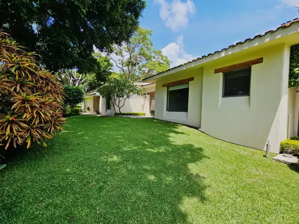 Casa en venta en Club de golf Tabachines, Cuernavaca — foto 3 de 23