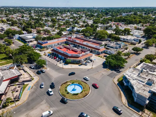 Local en renta en Mexico, Mérida — foto 2 de 3