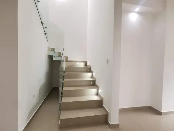 Casa en venta en Lomas de la Rioja, Alvarado — foto 3 de 9
