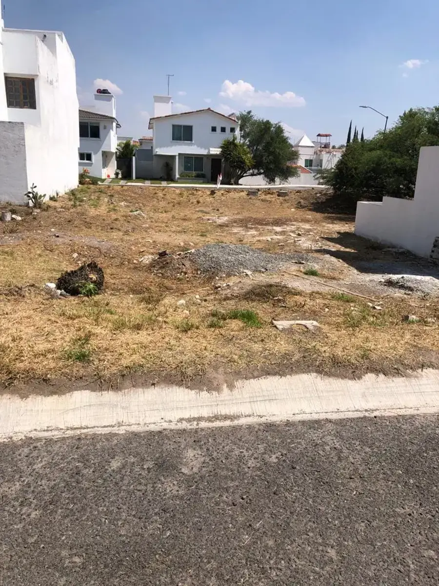 Terreno en venta en Real del Bosque, Corregidora — foto 1 de 5