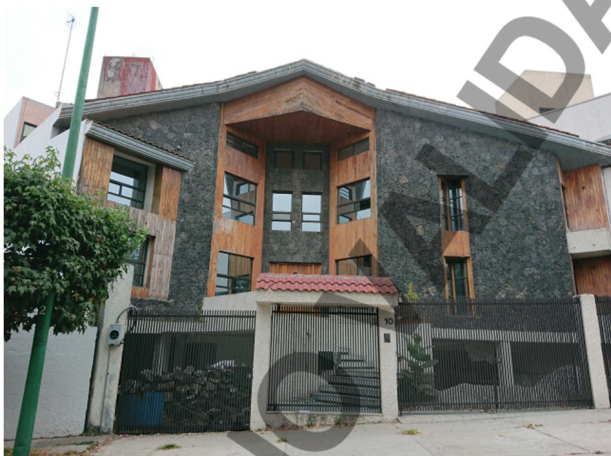 Casa en venta en Jardines En la Montaña, Tlalpan — foto 1 de 4