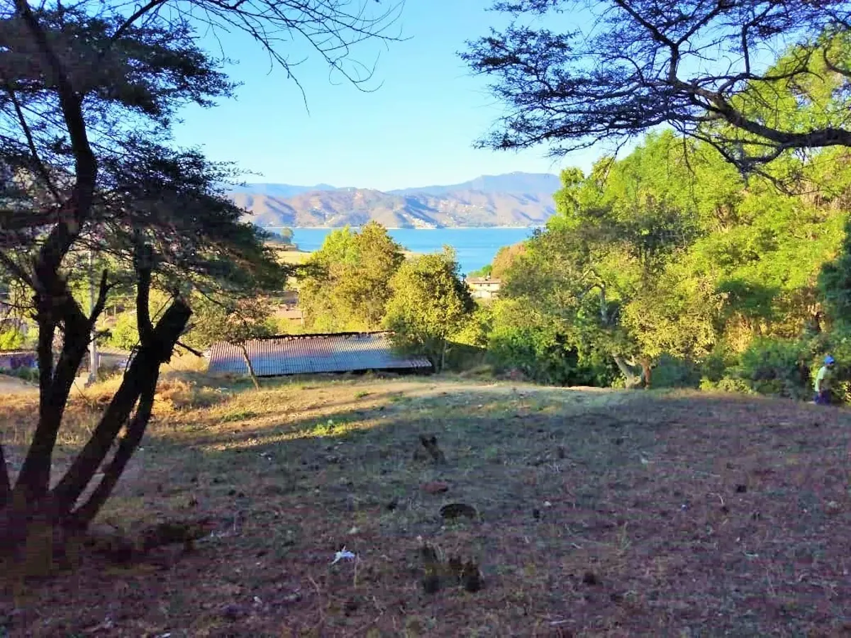 Terreno en venta en El Cerrillo (San José el Cerrillo), Valle de Bravo — foto 1 de 7
