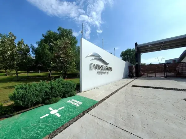 Terreno en venta en Entrelomas Residencial, Zapopan — foto 3 de 11