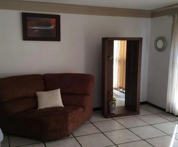Casa en venta en Chihuahua Centro, Chihuahua — foto 2 de 8