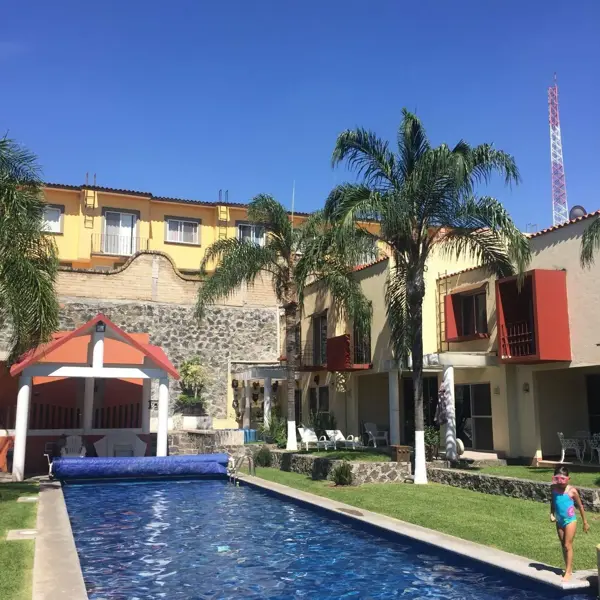 Casa en venta en Burgos Bugambilias, Temixco — foto 2 de 12