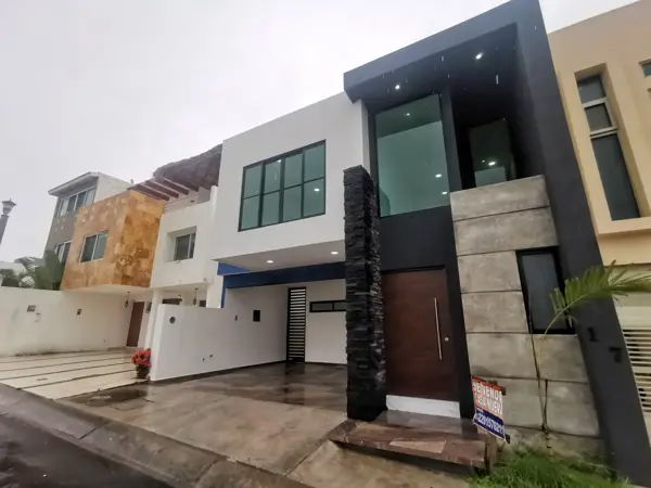 Casa en venta en Las Lomas Residencial, Alvarado — foto 2 de 37