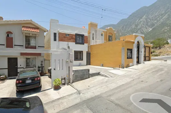 Casa en venta en Misión de las Villas, Santa Catarina — foto 3 de 31