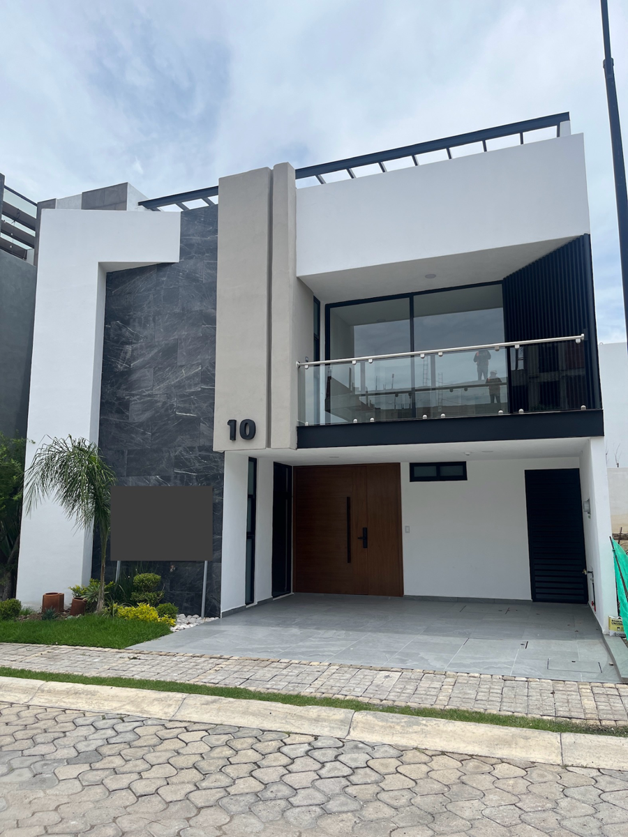 Casa en venta en Lomas de Angelópolis, San Andrés Cholula — foto 1 de 30