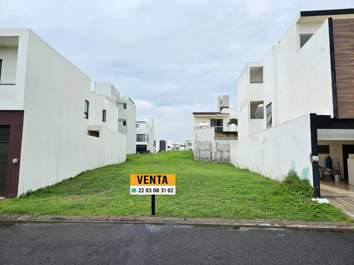 Terreno en venta en Lomas del Sol, Alvarado — foto 1 de 5