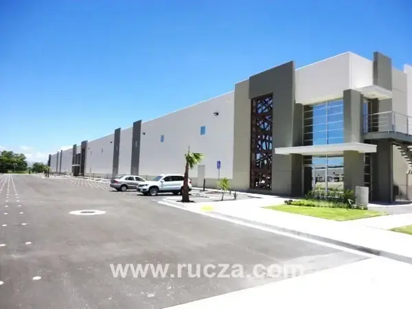 Nave en renta en Parque Industrial el Marqués, El Marqués, Querétaro Nave en renta en Parque Industrial el Marqués, El Marqués, Querétaro