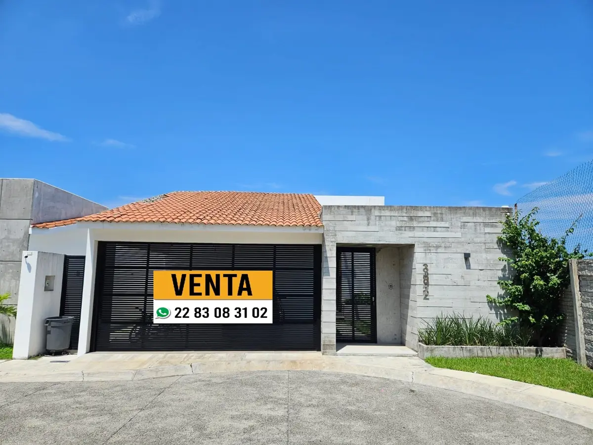 Casa en venta en El Sendero Residencial, Alvarado — foto 1 de 18