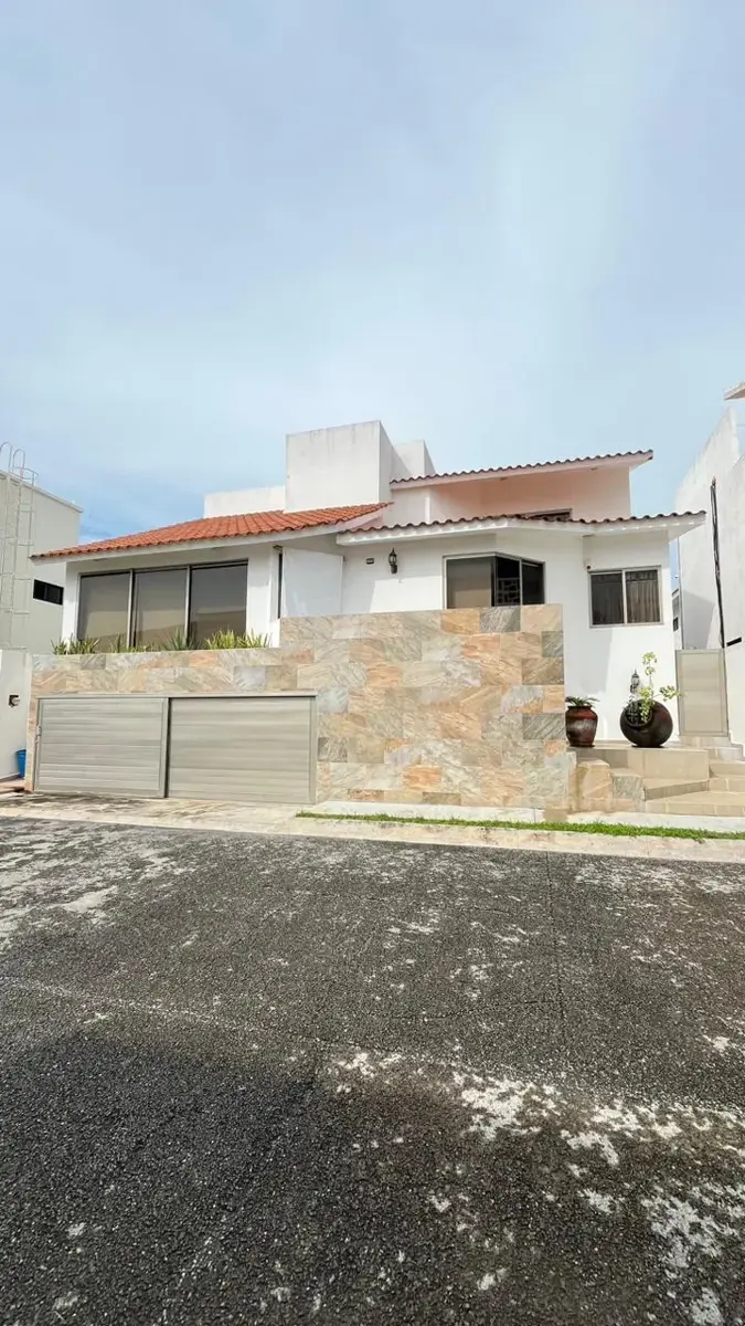 Casa en venta en El Sendero Residencial, Alvarado — foto 1 de 11