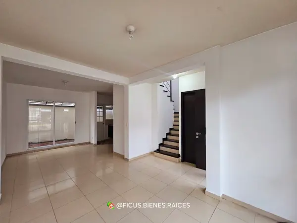 Casa en venta en Las Misiones, Toluca — foto 3 de 20