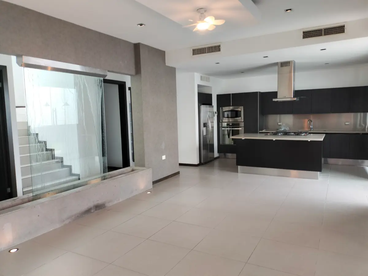 Casa en venta en Hacienda del Rosario, Torreón — foto 1 de 14