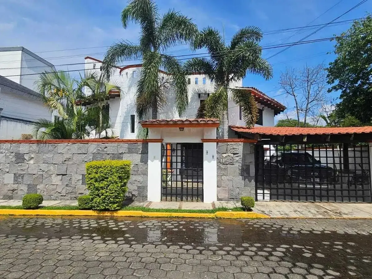 Casa en venta en Tulipanes de la Animas, Xalapa — foto 1 de 14