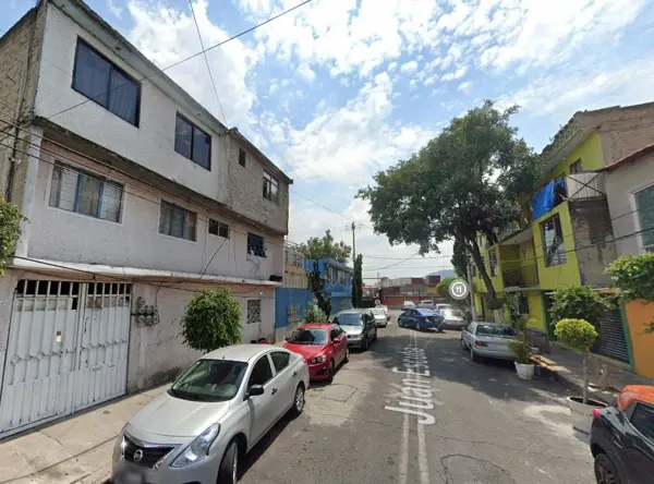 Casa en venta en Guadalupe del Moral, Iztapalapa — foto 2 de 7