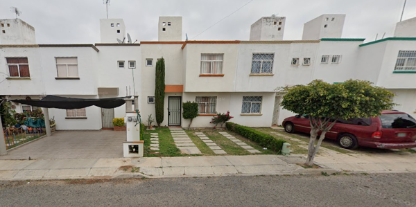 Departamento en remate en Misión de Santa Cruz, San Juan del Río, Querétaro