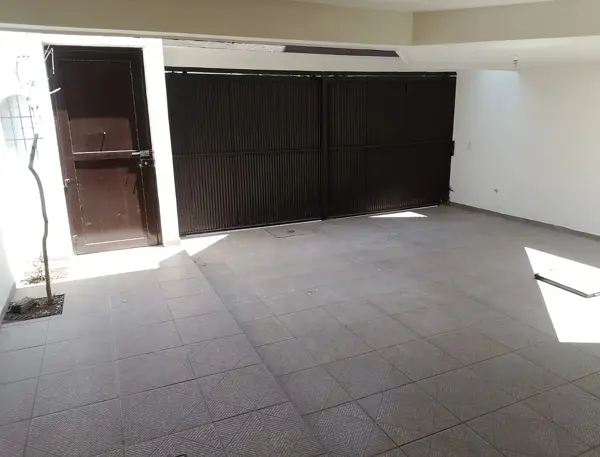 Casa en venta en Zona de Oro, Celaya — foto 2 de 13
