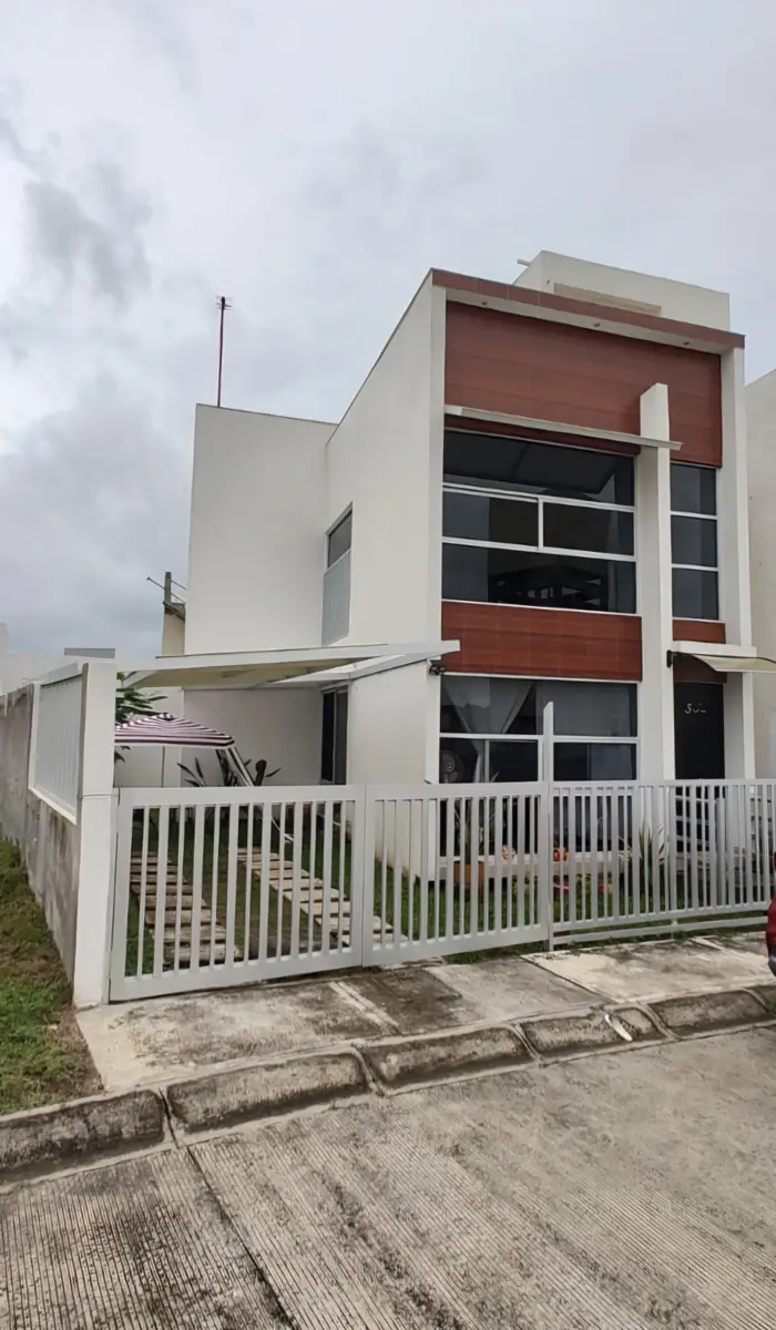 Casa en renta en Real Mandinga, Alvarado — foto 1 de 11