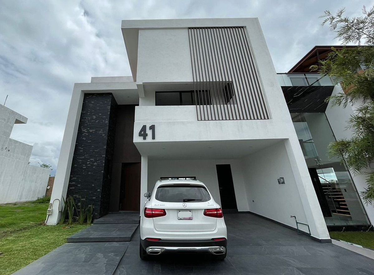 Casa en venta en Lomas de Angelópolis, San Andrés Cholula — foto 1 de 14