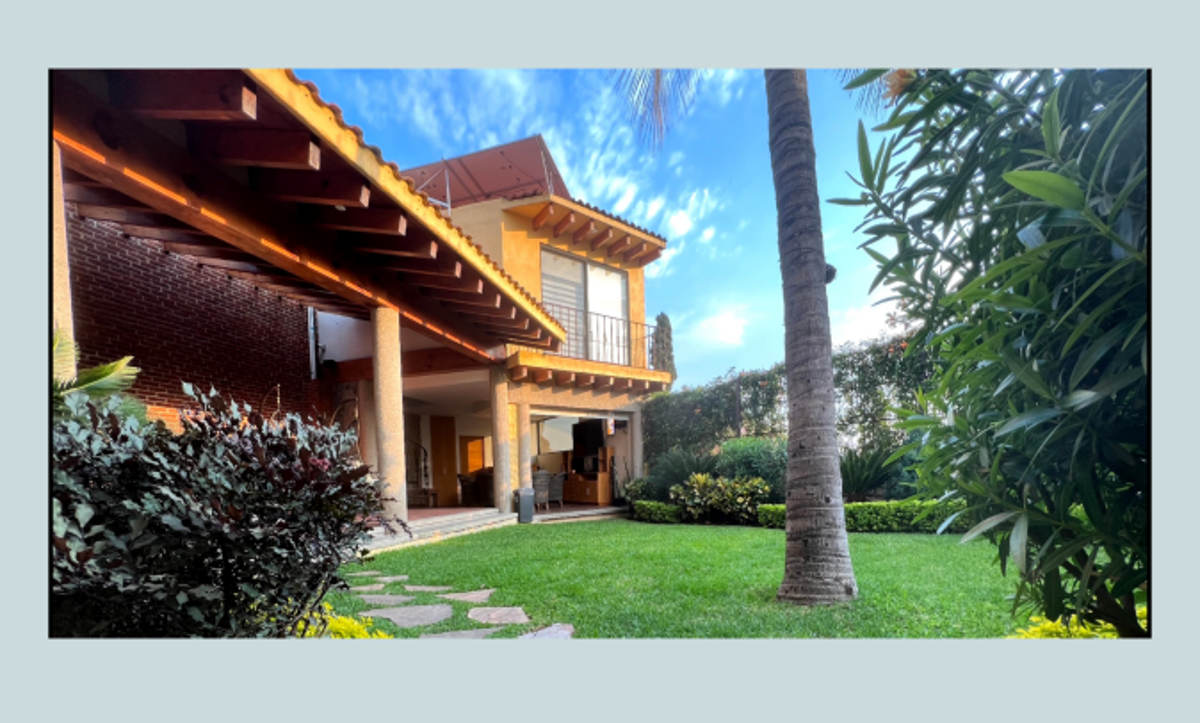 Casa en venta en Club de golf Tabachines, Cuernavaca — foto 1 de 12