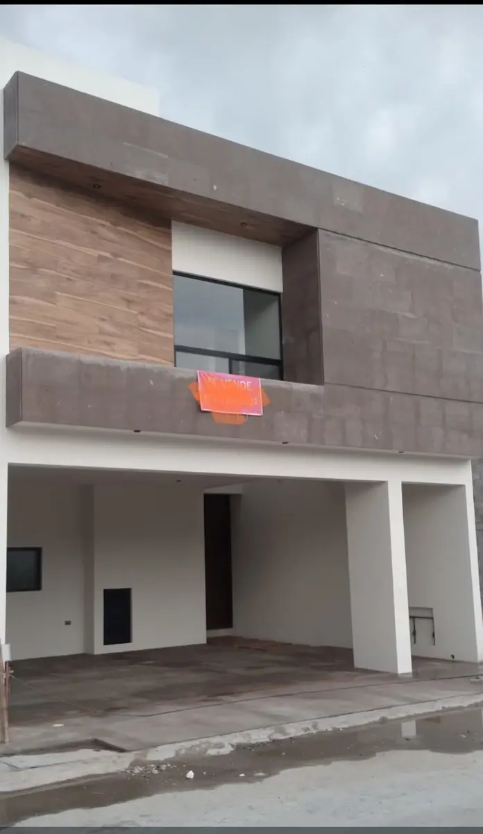 Casa en venta en Los Viñedos, Torreón — foto 1 de 11