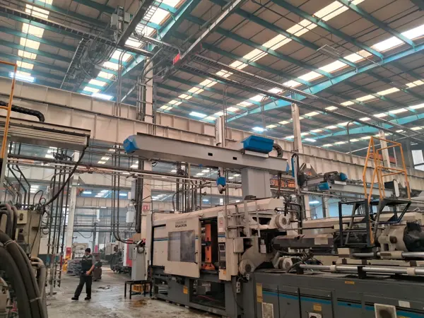 Nave en renta en La Salle, Saltillo — foto 2 de 61