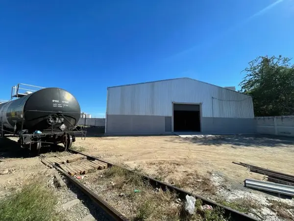 Bodega en renta en Altos de Bachigualato, Culiacán — foto 2 de 10