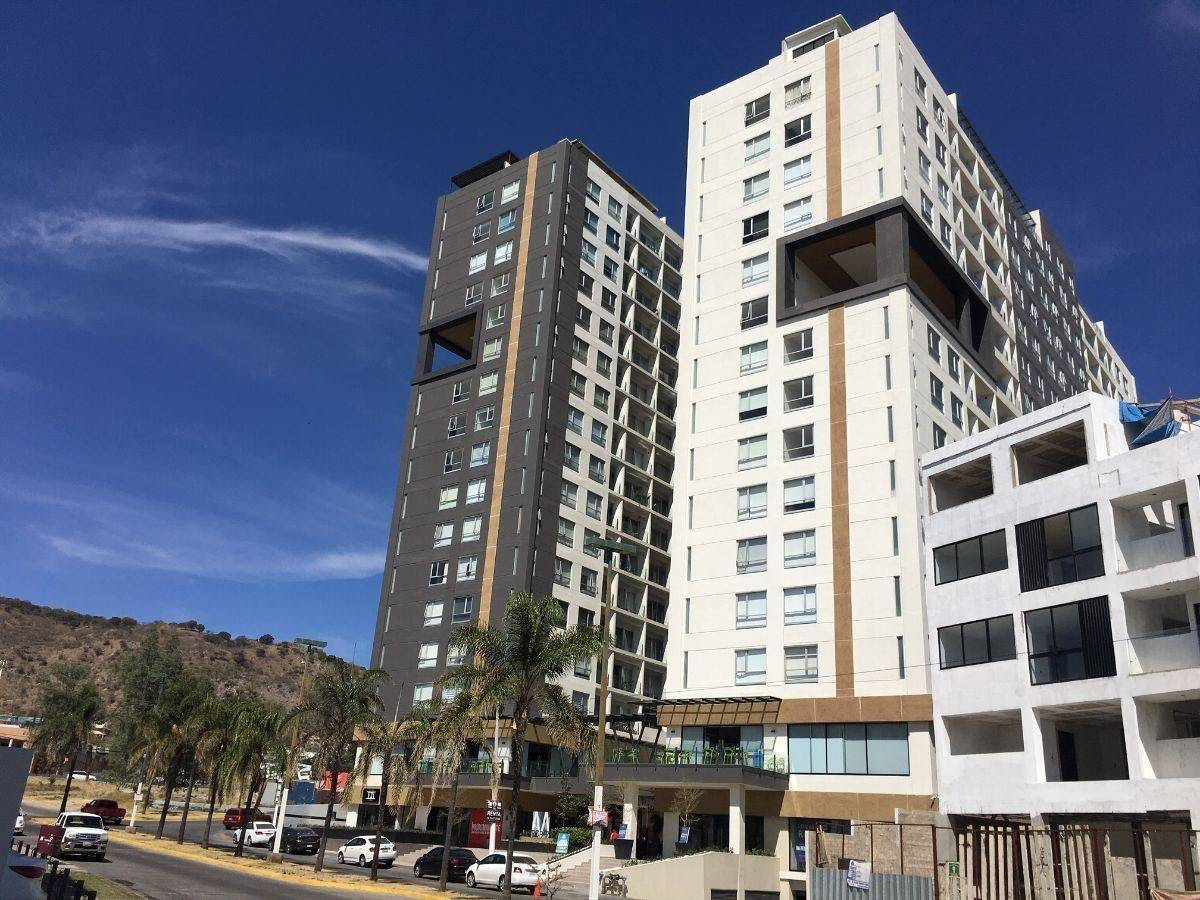 Departamento en venta en Rinconada del Parque, Zapopan — foto 1 de 12