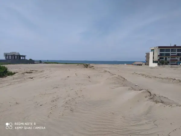 Terreno en venta en Mandinga y Matoza, Alvarado — foto 2 de 4