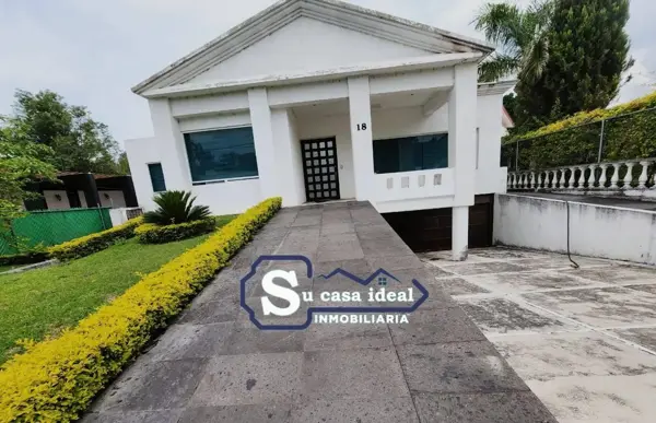 Casa en venta en Lomas de Cocoyoc, Atlatlahucan — foto 2 de 12