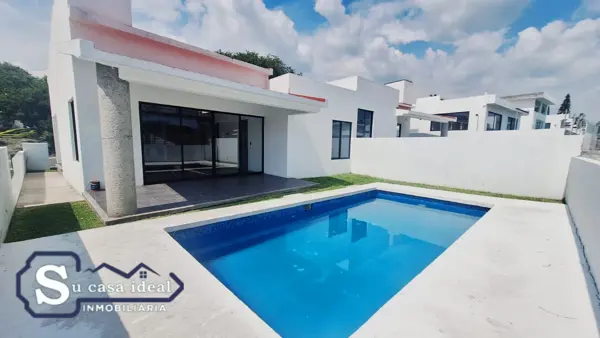 Casa en venta en Lomas de Cocoyoc, Atlatlahucan — foto 2 de 9