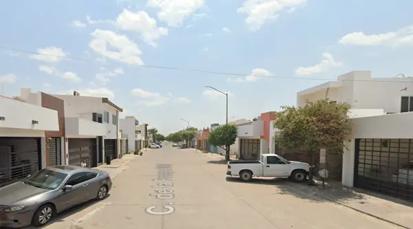 Casa en venta en 4 de Marzo, Culiacán — foto 2 de 11