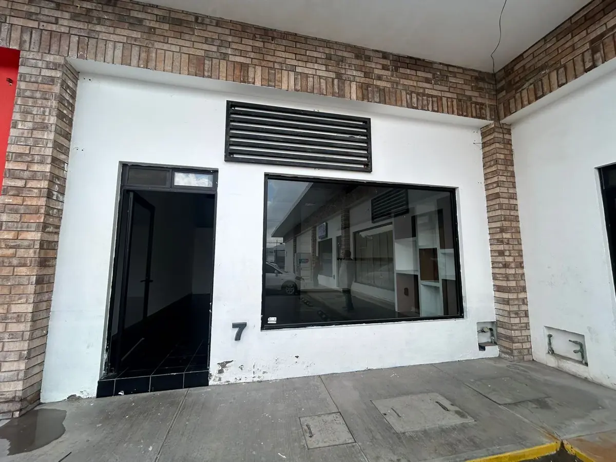 Local en renta en Santa Maria, Torreón — foto 1 de 6