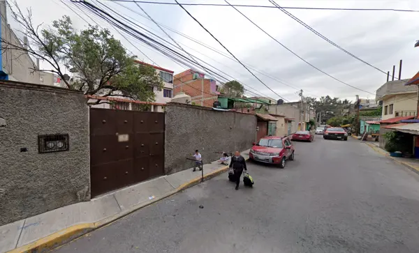 Casa en venta en San Jose Aculco, Iztapalapa — foto 2 de 24