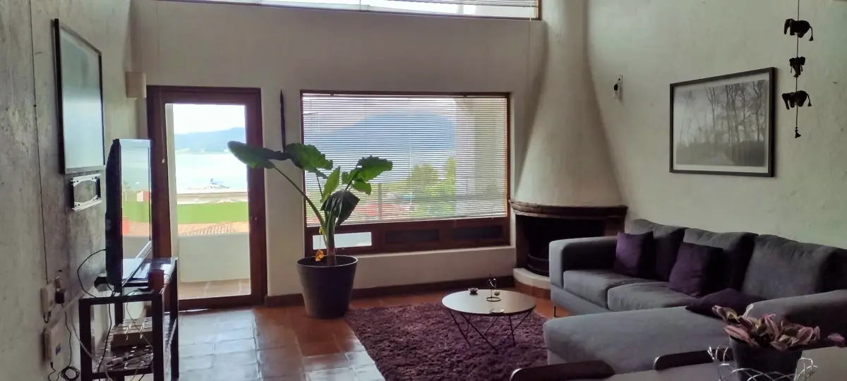 Casa en venta en Valle de Bravo, Valle de Bravo — foto 1 de 20