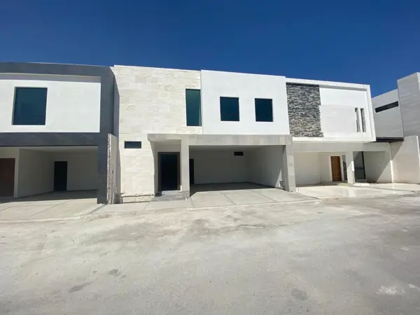 Casa en venta en Los Viñedos, Torreón — foto 2 de 21